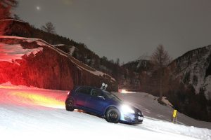 test ADAC - 205/55 R16 H - test zimných pneumatík 2015