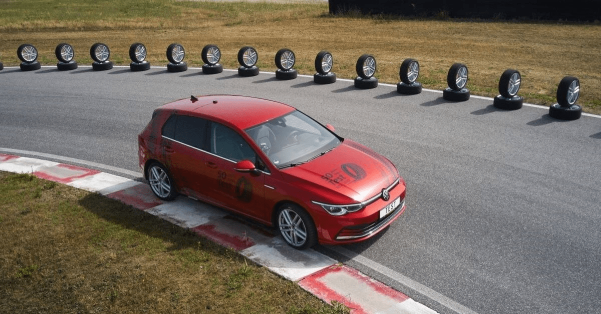 négyévszakos gumiabroncsok - celoročné pneumatiky